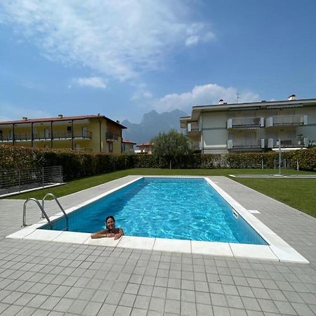 Apartamento Garden & Pool Perugini Torbole Sul Garda Exterior foto