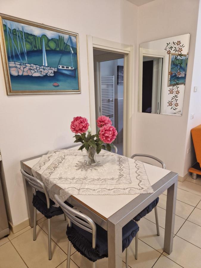 Apartamento Garden & Pool Perugini Torbole Sul Garda Exterior foto