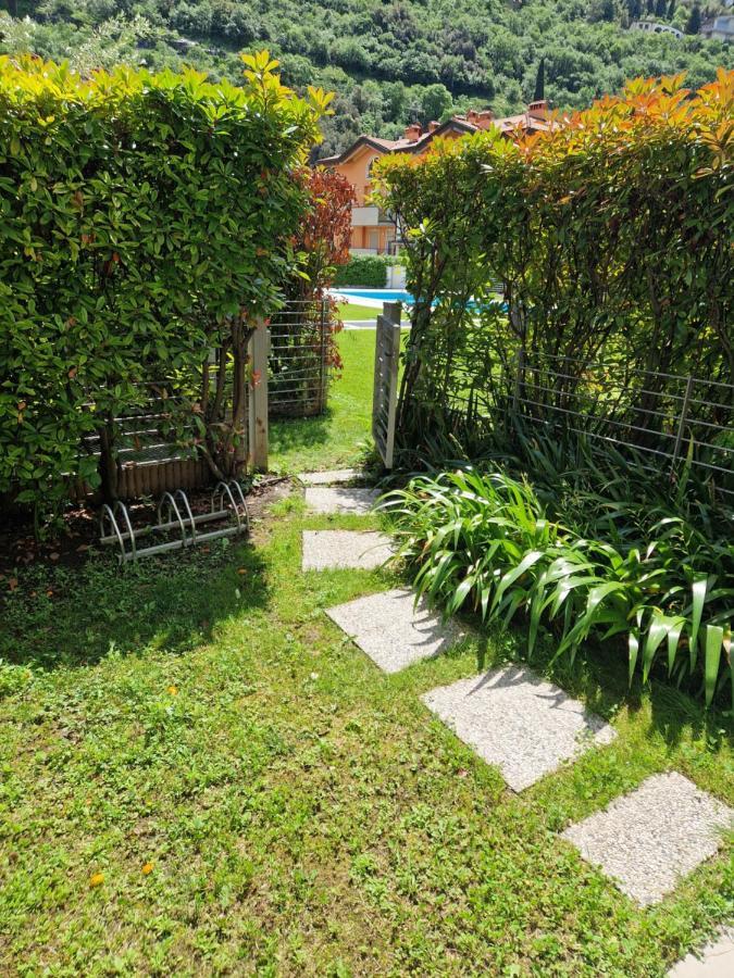 Apartamento Garden & Pool Perugini Torbole Sul Garda Exterior foto