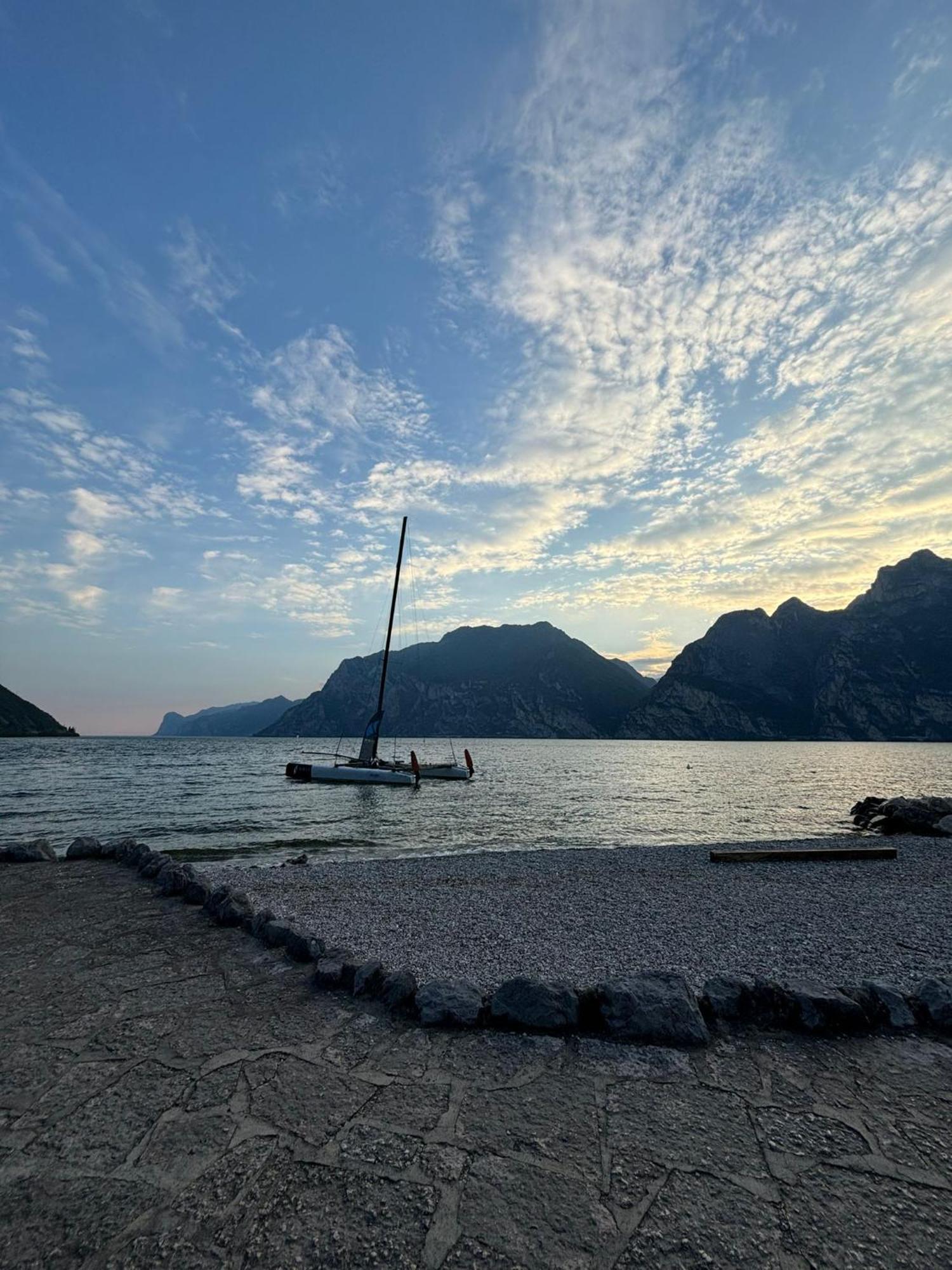 Apartamento Garden & Pool Perugini Torbole Sul Garda Exterior foto