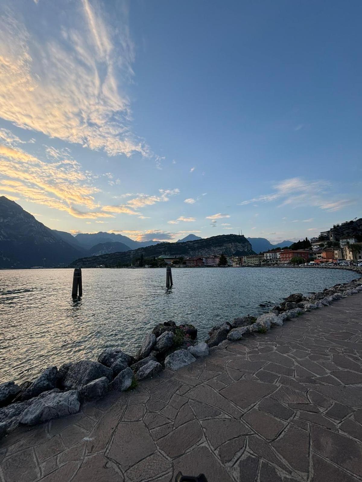 Apartamento Garden & Pool Perugini Torbole Sul Garda Exterior foto